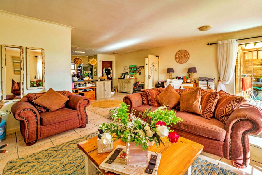 3 Bedroom Property for Sale in Fairview Golf Estate Western Cape